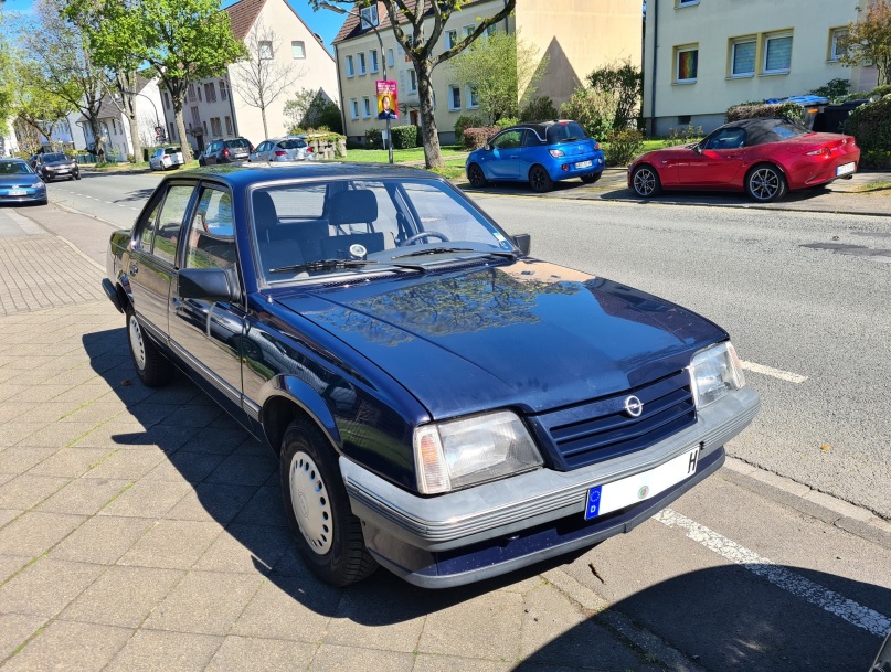 opel1.jpg